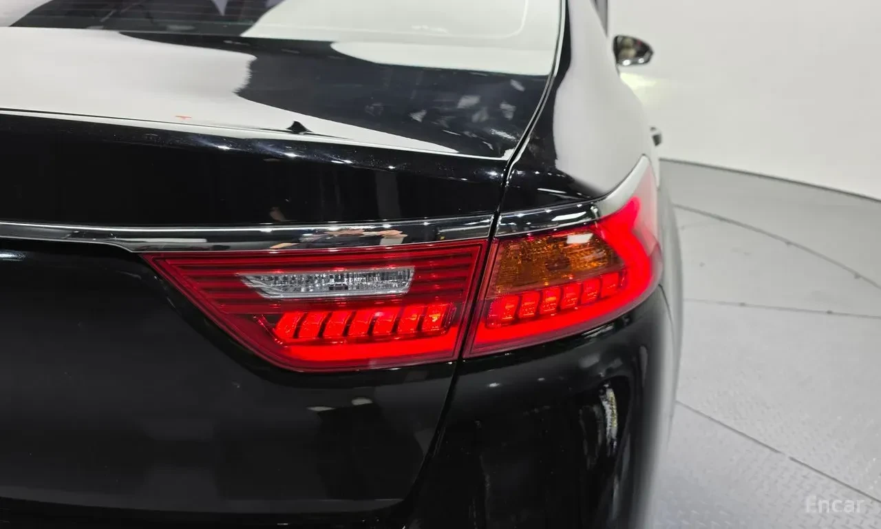 Kia K7 2.4GDI* * World cup* * Lane assist* * ���������* * | Mobile.bg � ����������� 15