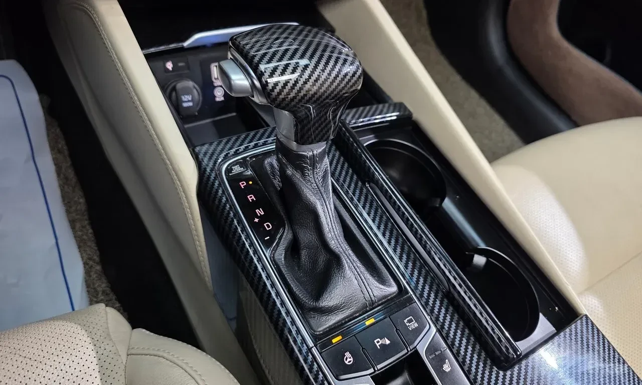 Kia K7 2.4GDI* * World cup* * Lane assist* * ���������* * | Mobile.bg � ����������� 9