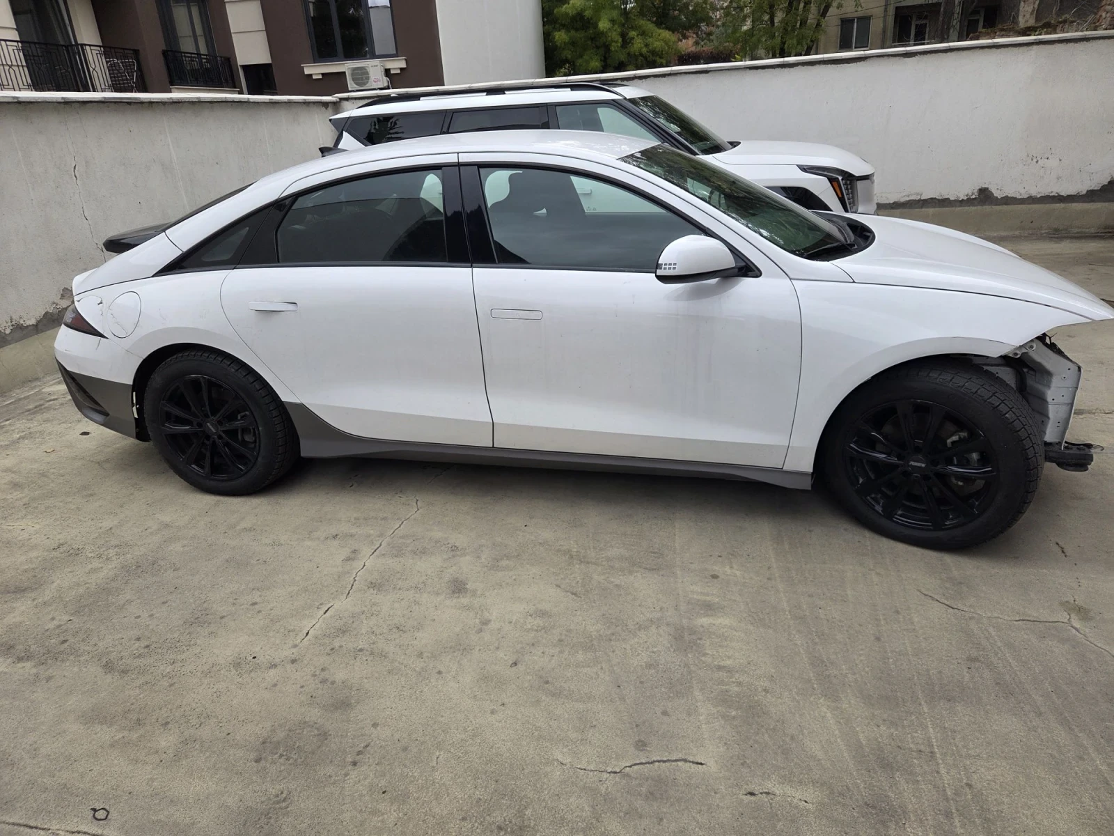 Hyundai Ioniq 6 77.4 4x4 | Mobile.bg � ����������� 9