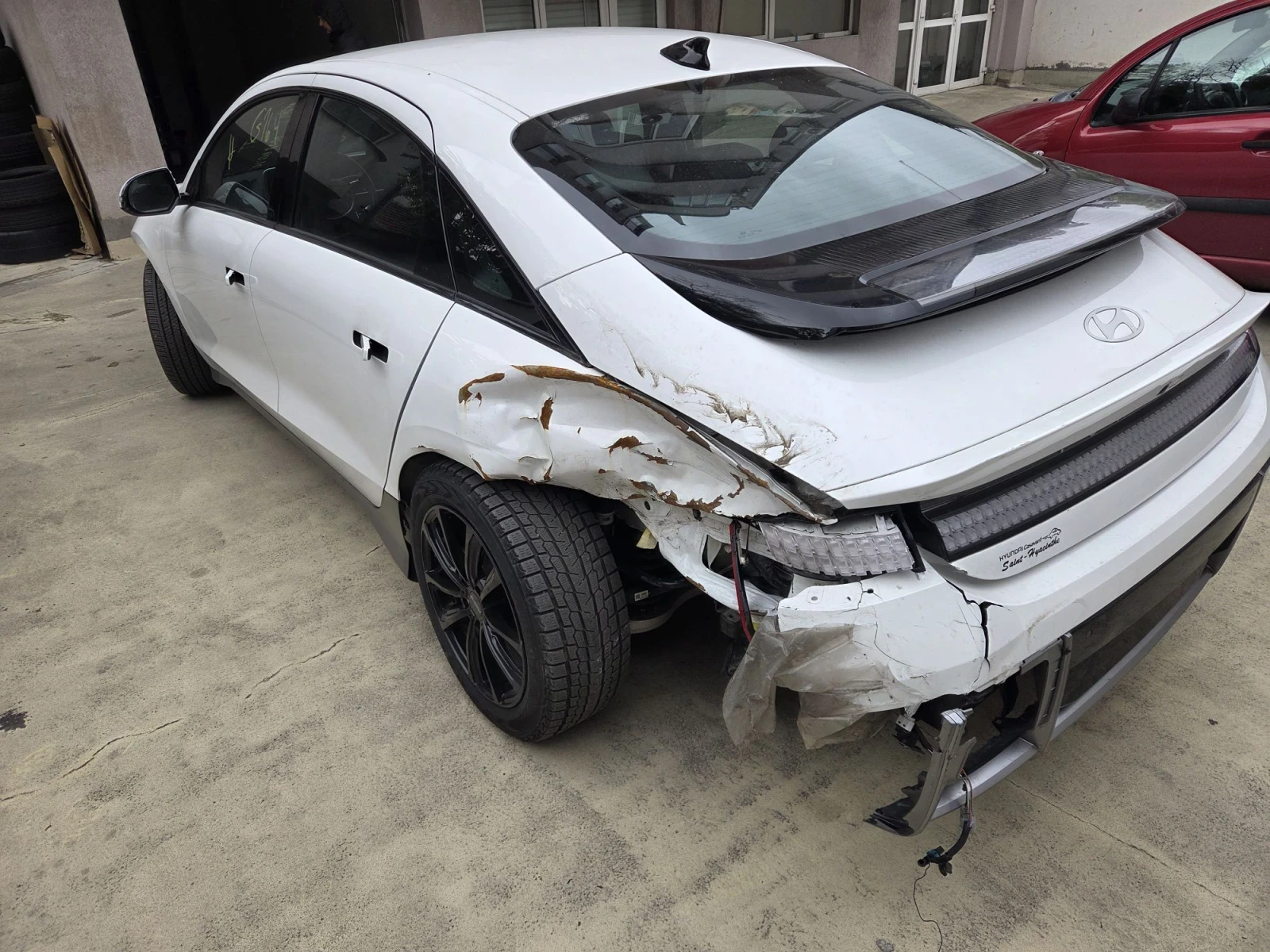 Hyundai Ioniq 6 77.4 4x4 | Mobile.bg � ����������� 11