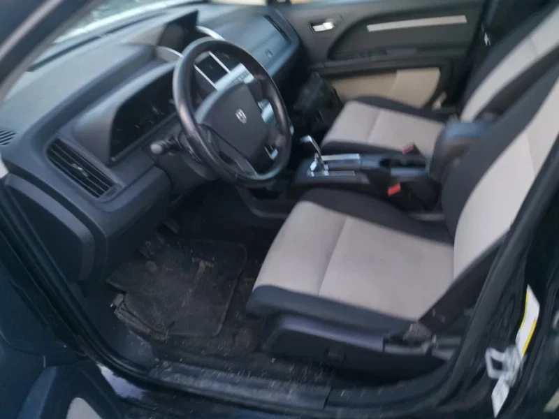 Dodge Journey 2.0CRD, снимка 4 - Автомобили и джипове - 49448684