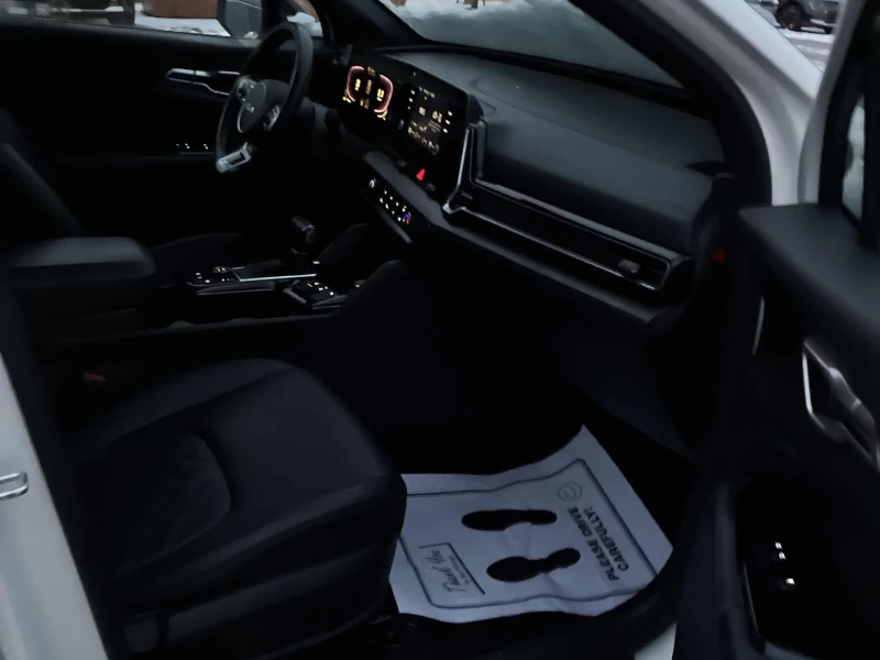 Kia Sportage * CARFAX * БЕЗ ПЪРВОНАЧАЛНА ВНОСКА, снимка 10 - Автомобили и джипове - 52693659