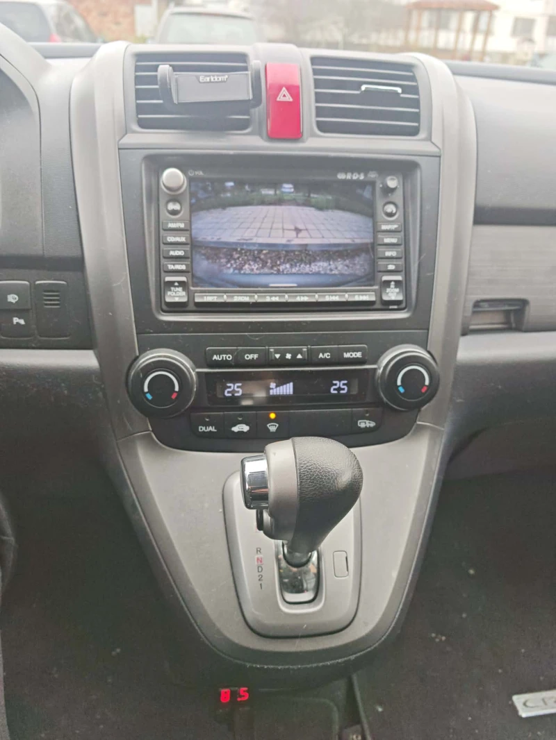 Honda Cr-v Executive, снимка 15 - Автомобили и джипове - 52813998