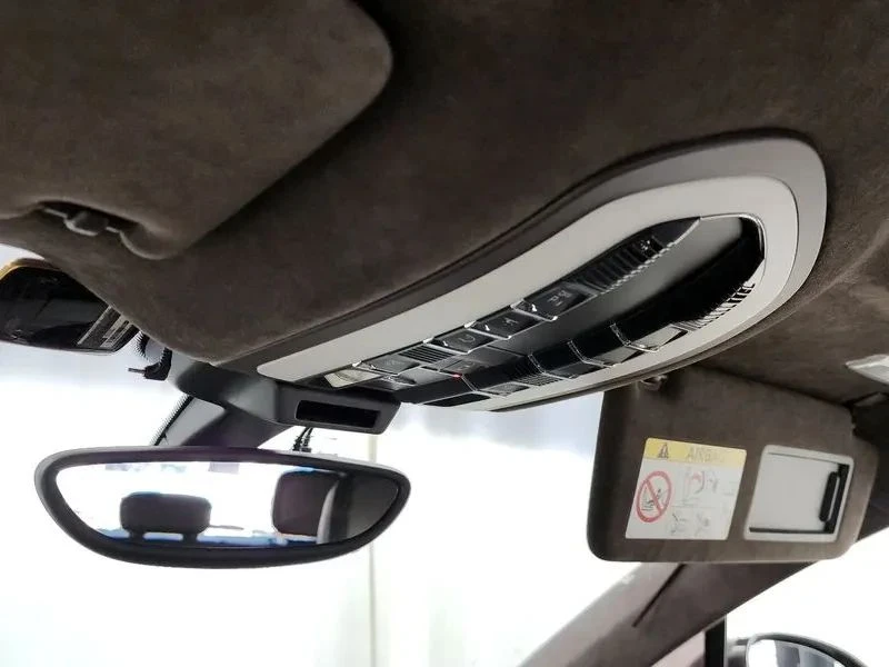 Porsche Macan, снимка 17 - Автомобили и джипове - 56711736