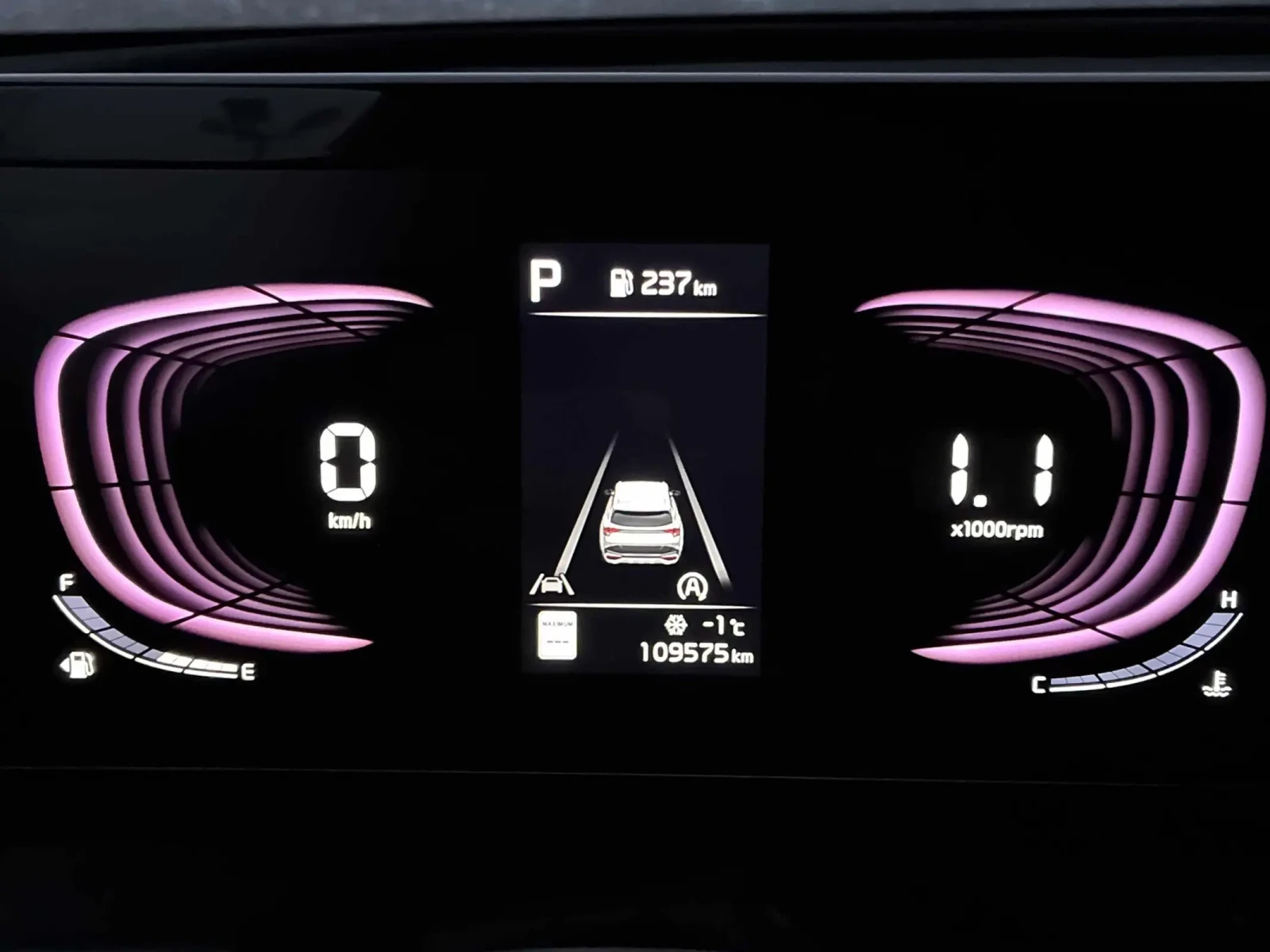 Kia Sportage * CARFAX *    | Mobile.bg   7