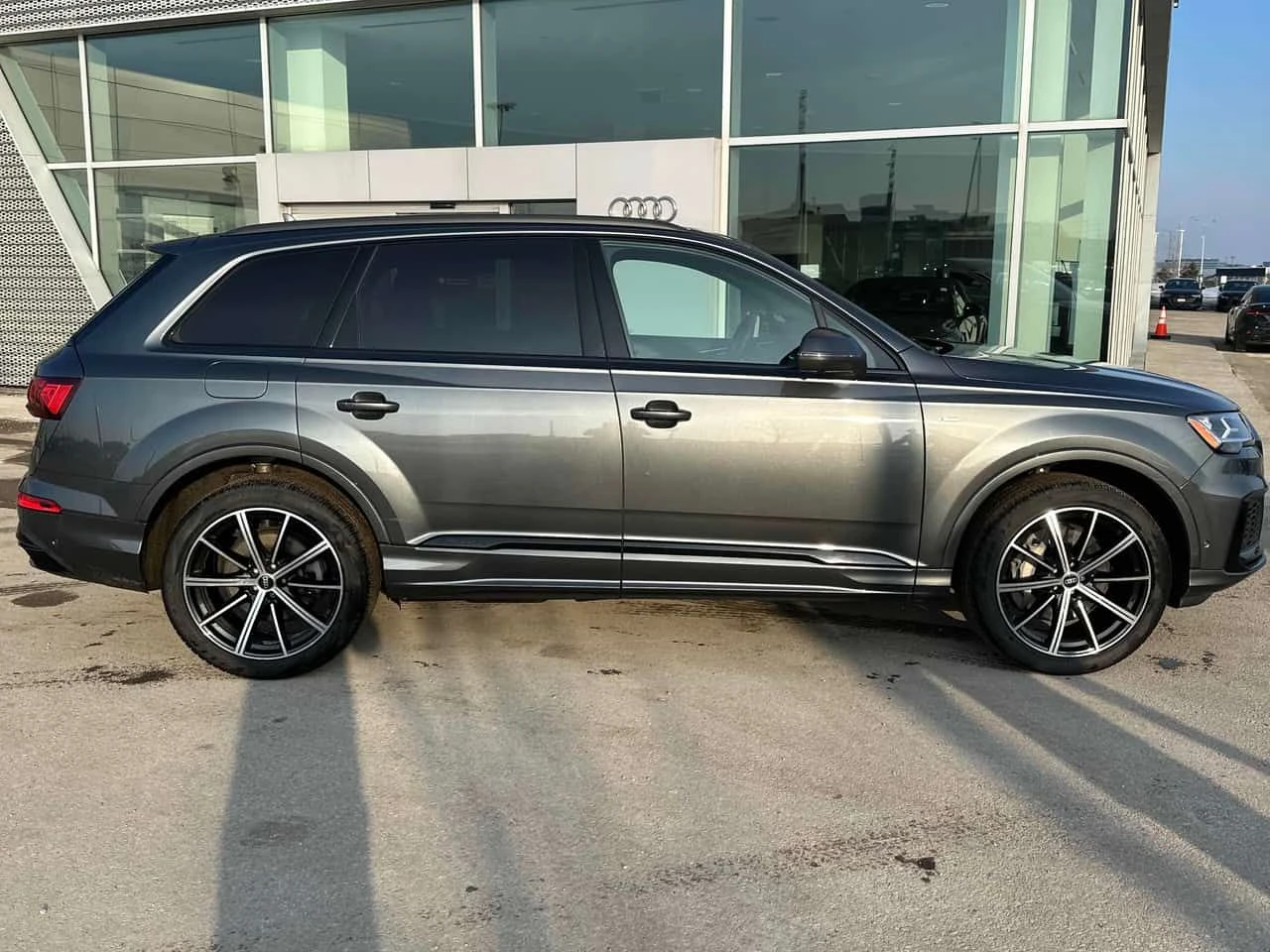 Audi Q7 QUATTRO * S LINE* ���������* 360 ������* ��������� | Mobile.bg � ����������� 4