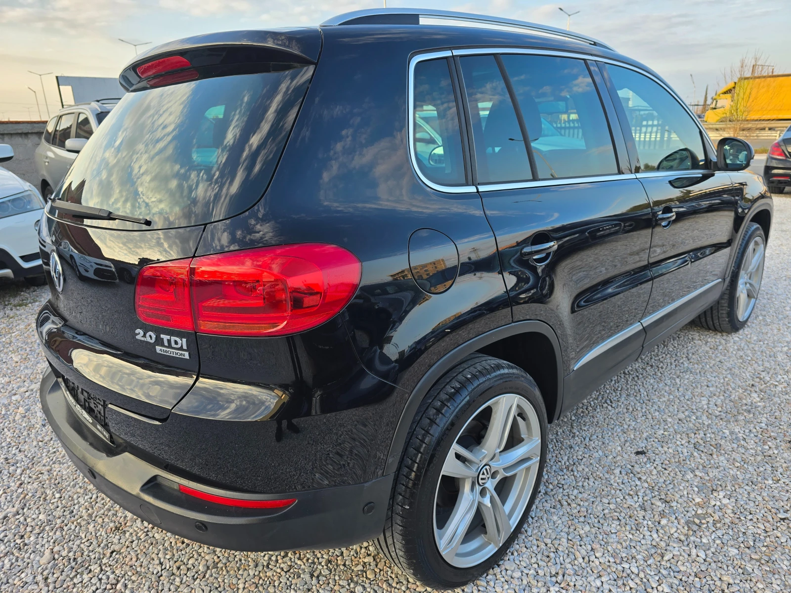 VW Tiguan 2.0TDI HIGHLINE /4X4/ | Mobile.bg � ����������� 4