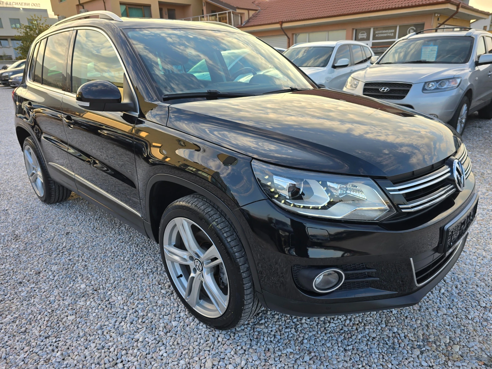 VW Tiguan 2.0TDI HIGHLINE /4X4/ | Mobile.bg � ����������� 5