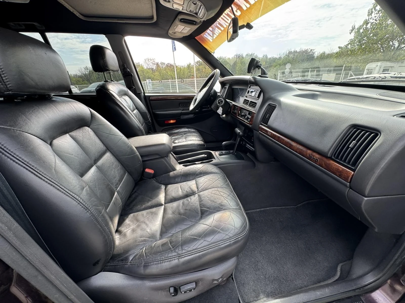 Jeep Grand cherokee Limited, снимка 8 - Автомобили и джипове - 54329846