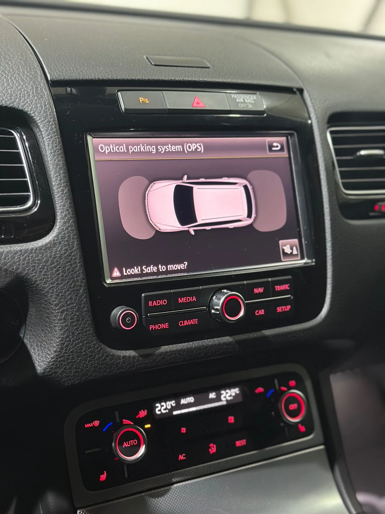 VW Touareg, снимка 11 - Автомобили и джипове - 54737727