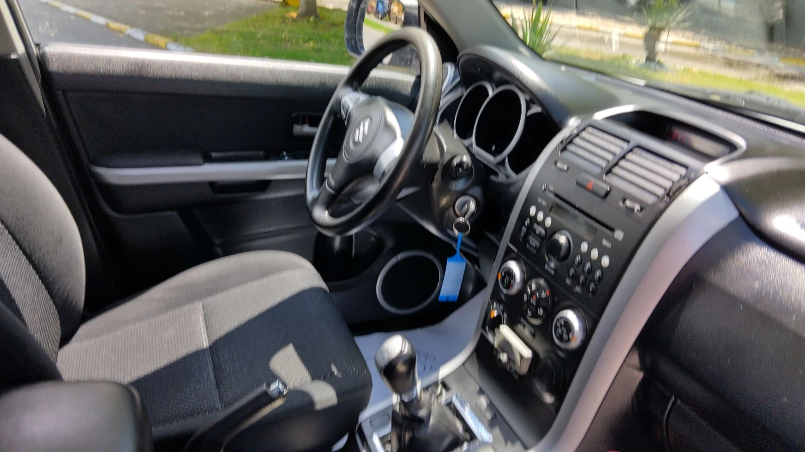 Suzuki Grand vitara 1.9 D  4x4, снимка 7 - Автомобили и джипове - 54767808