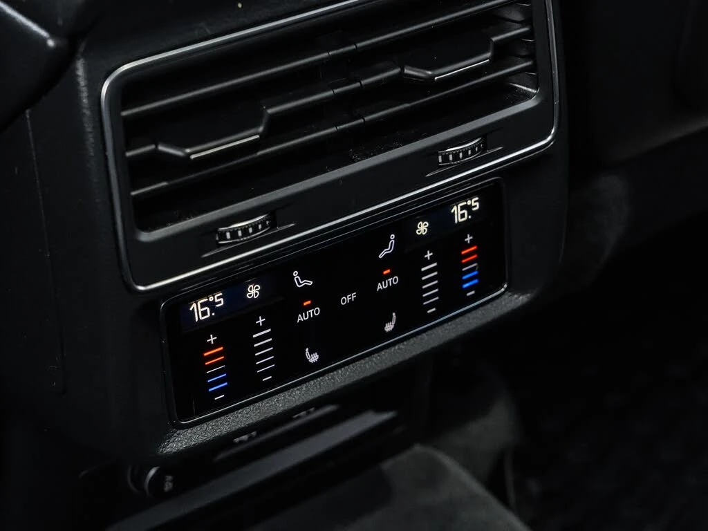 Audi Q7 55TFSI* TECHNIK* BOSE* MATRIX* HEAD-UP* DISTRONIC, снимка 15 - Автомобили и джипове - 54884758