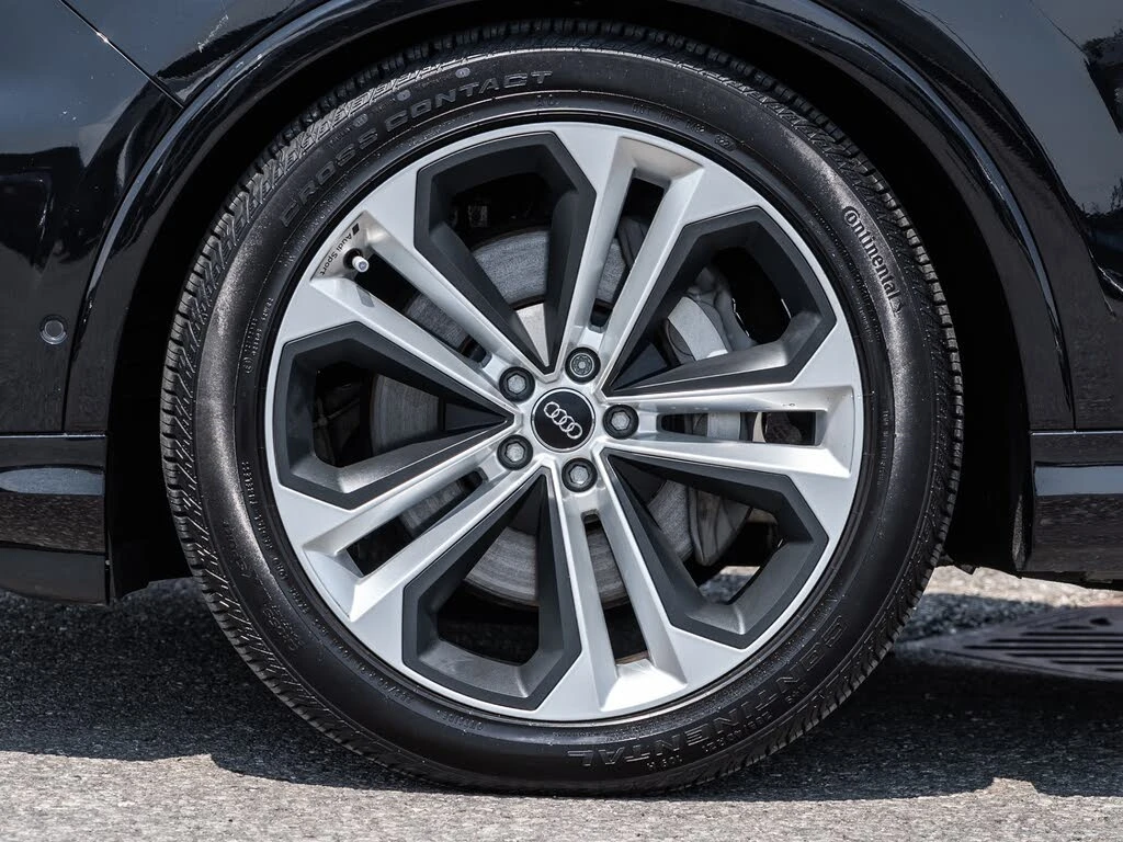 Audi Q7 55TFSI* TECHNIK* BOSE* MATRIX* HEAD-UP* DISTRONIC, снимка 5 - Автомобили и джипове - 54884758