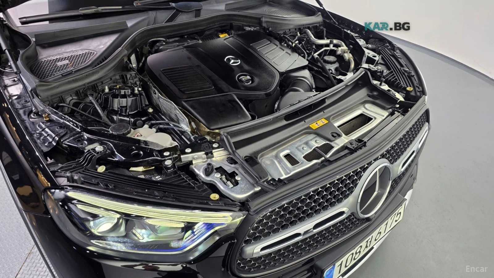 Mercedes-Benz GLC 300 4MATIC* AMG-LINE* DISTRONIC* BURMESTER* 360* ОБДУХ, снимка 17 - Автомобили и джипове - 55951719