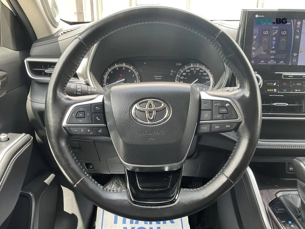 Toyota Highlander PLATINUM* AWD* 360* PANO* ПОДГРЕВ* ОБДУХВАНЕ* JBL*, снимка 14 - Автомобили и джипове - 55989992