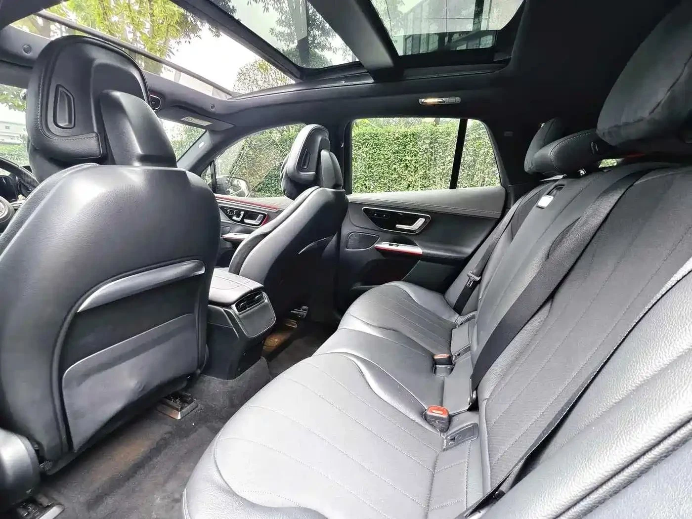 Mercedes-Benz EQE, снимка 6 - Автомобили и джипове - 56705829