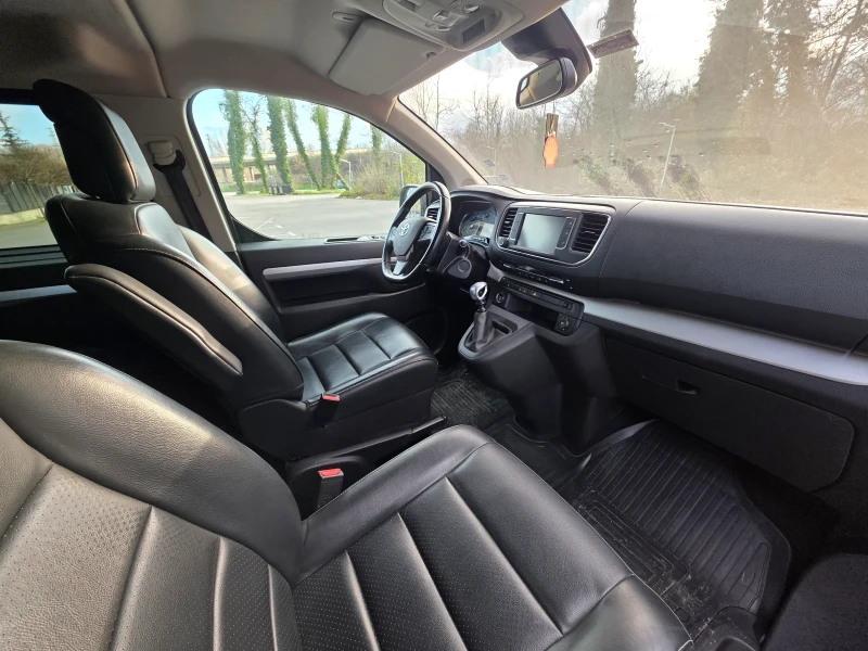Toyota Proace Verso  TM Ауто, снимка 5 - Бусове и автобуси - 52757790