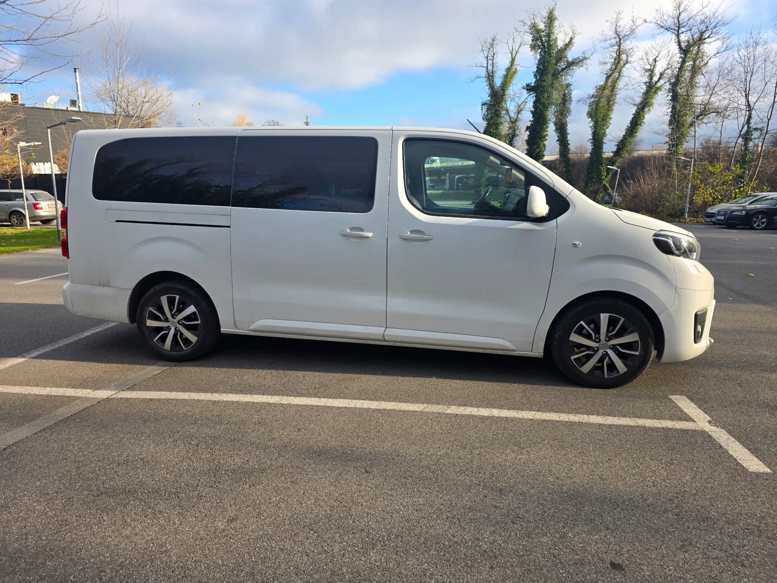 Toyota Proace Verso  TM Ауто - изображение 4