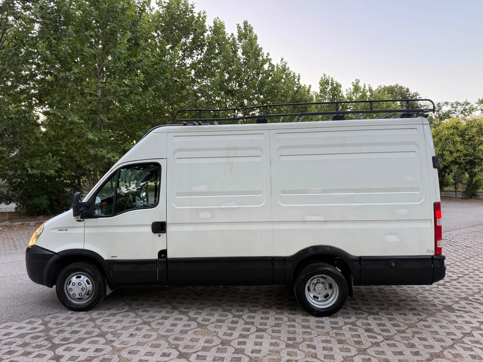 Iveco Daily 3.0HPI ДВОЙНА ГУМА ВАЛИДНИ НОМЕРА, снимка 8 - Бусове и автобуси - 55564084
