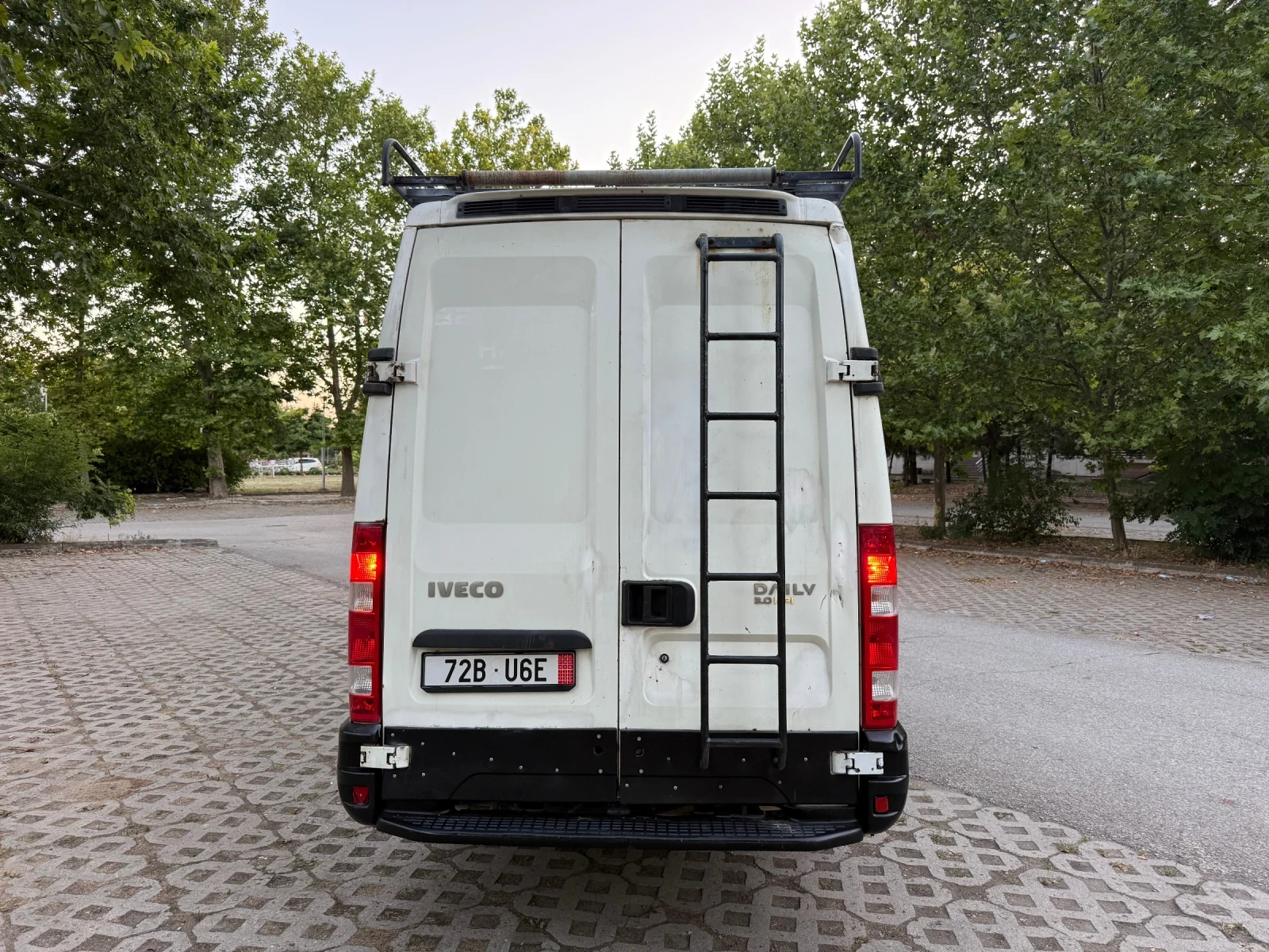 Iveco Daily 3.0HPI ДВОЙНА ГУМА ВАЛИДНИ НОМЕРА, снимка 6 - Бусове и автобуси - 55564084