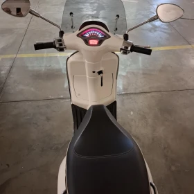 Обява за продажба на Vespa 50 Sprint ~5 000 лв. - изображение 1