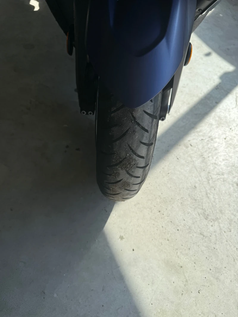 Yamaha T-max 560i- 9900km New New, снимка 13 - Мотоциклети и мототехника - 51615109