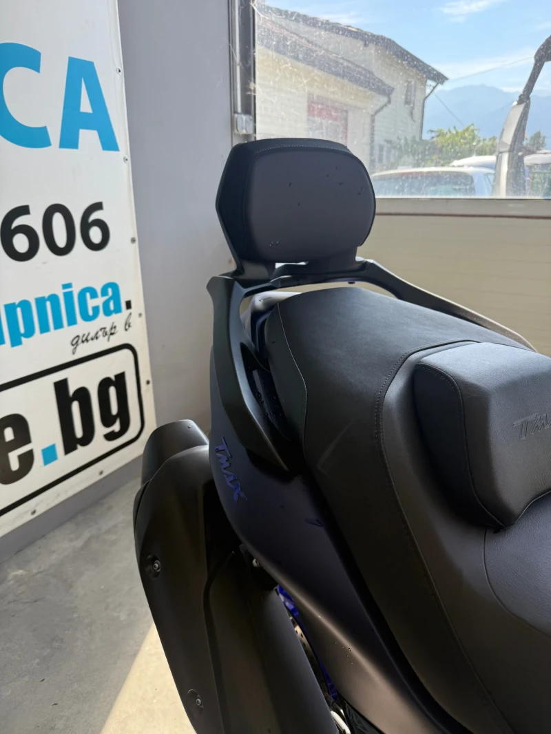 Yamaha T-max 560i- 9900km New New, снимка 10 - Мотоциклети и мототехника - 51615109