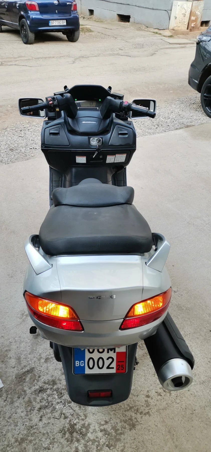 Suzuki Burgman 650куб 2диска  отпред , снимка 7 - Мотоциклети и мототехника - 53750877