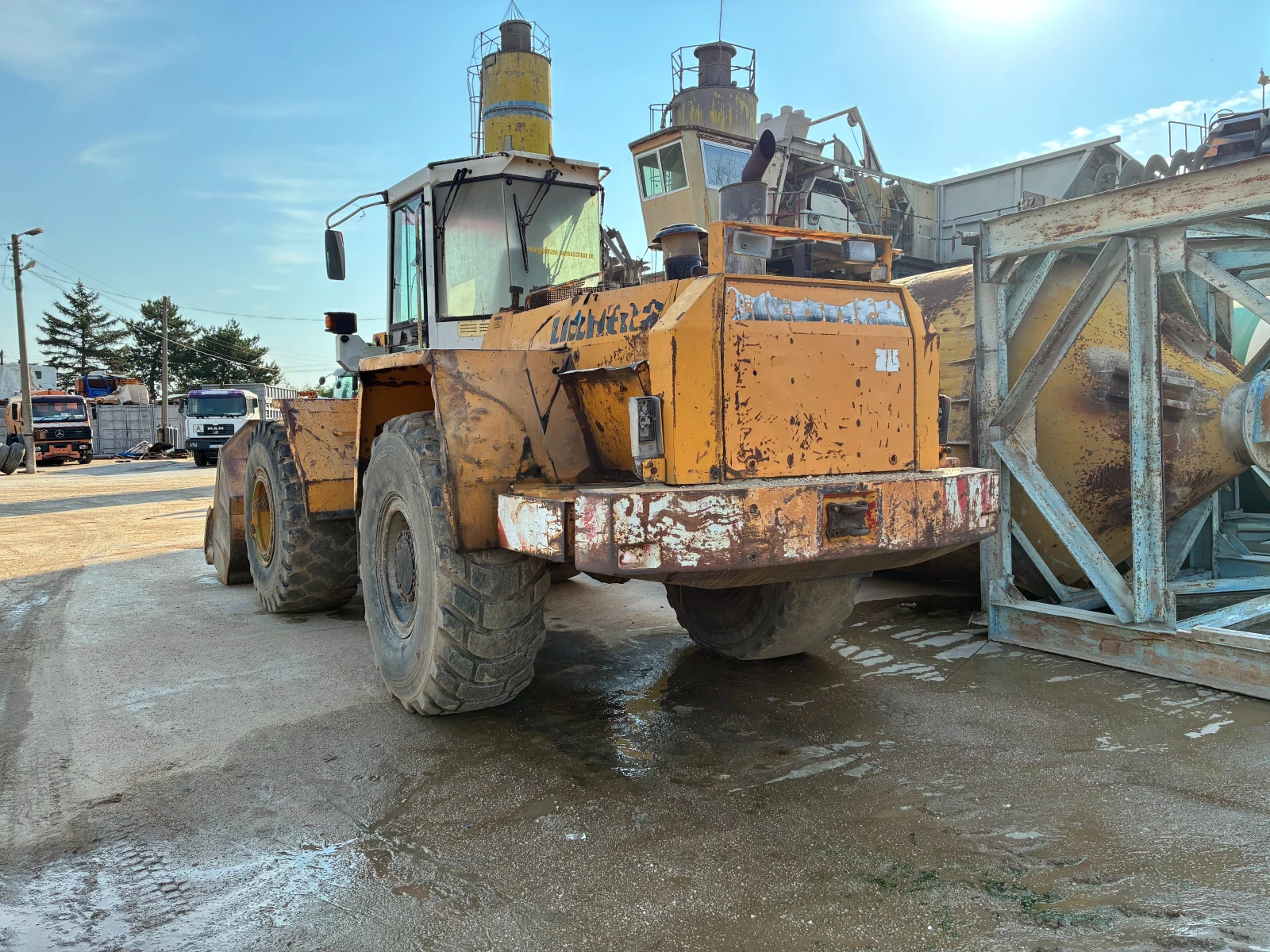 Челен товарач Liebherr 541 - изображение 3