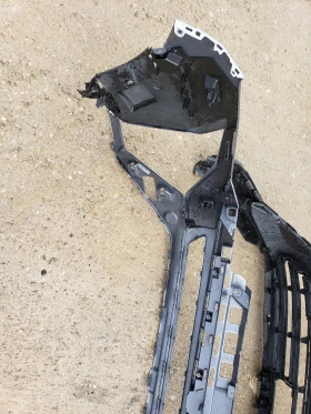 Оригинална броня за Рено Каптур след 2023г....620224968R....620264889R...., снимка 8