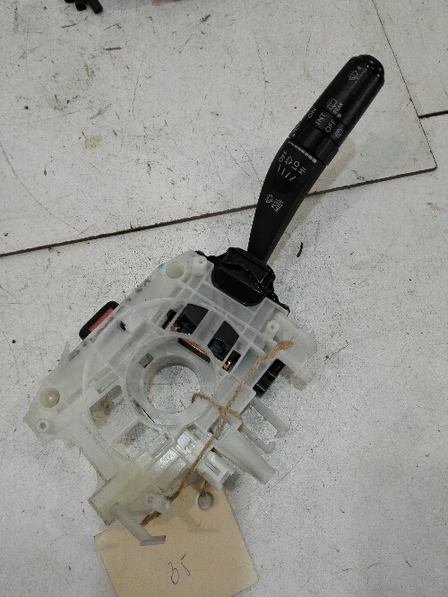 Ключ чистачки Субару Легаси комби