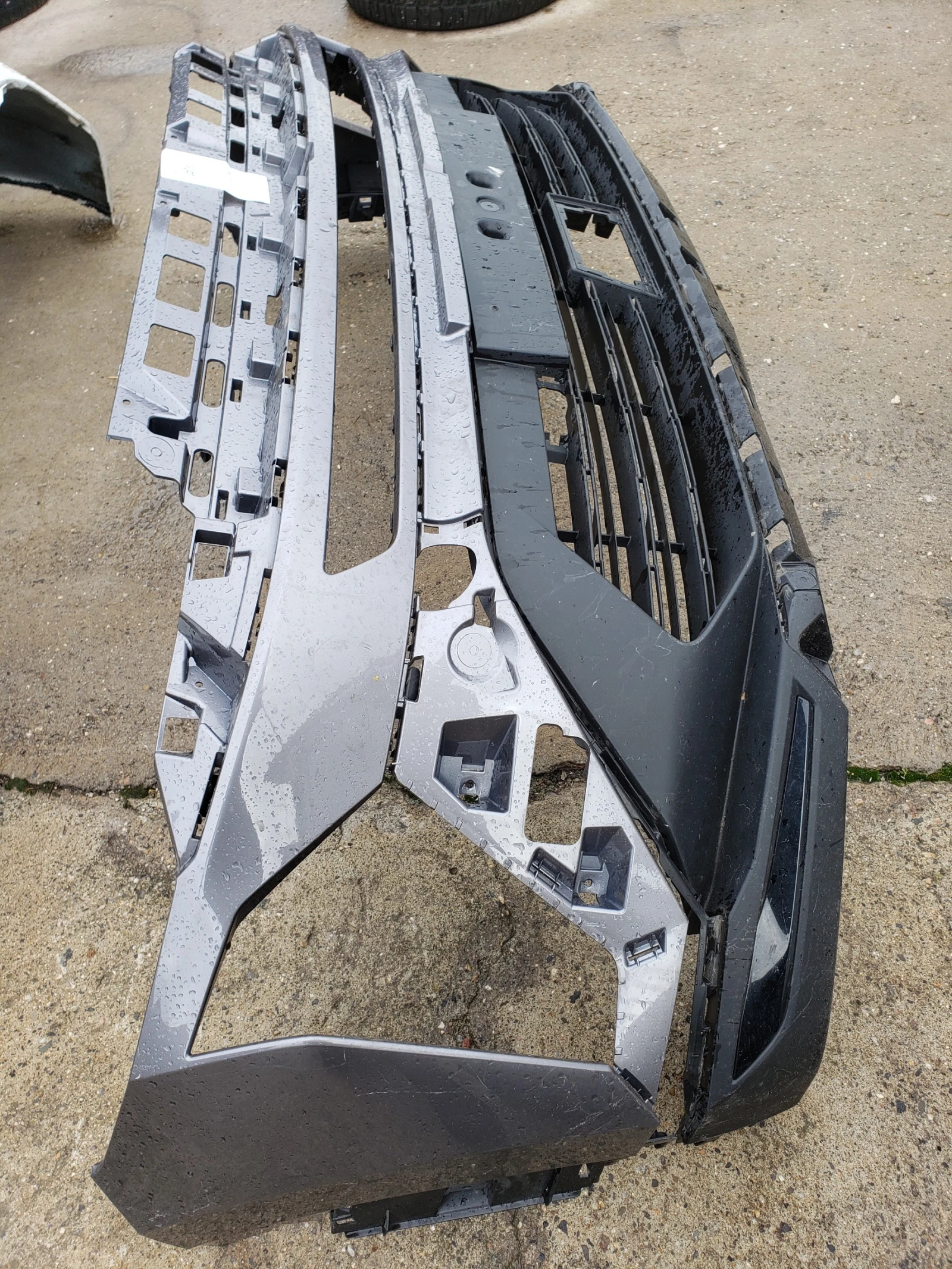       2023....620224968R....620264889R.... | Mobile.bg   3