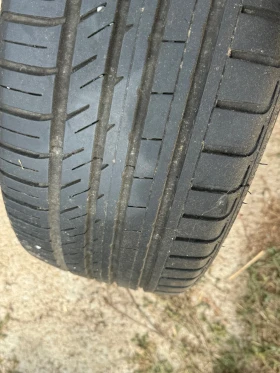 Гуми Летни 225/40R19