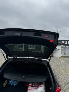 Mercedes-Benz E 350 4Matik, снимка 11