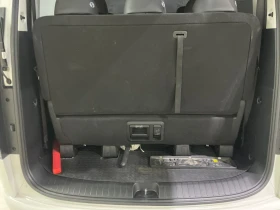 Hyundai Staria 3.5 LPG ! 8+ 1 ! Inspiration !, снимка 17