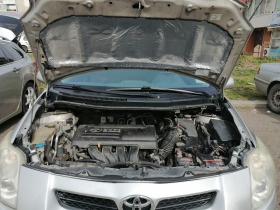 Toyota Auris 1.4, снимка 8