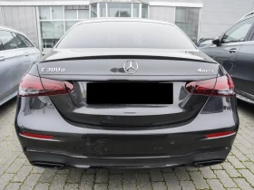 Mercedes-Benz E 300 d 4Matic = AMG Line Premium= Гаранция, снимка 2