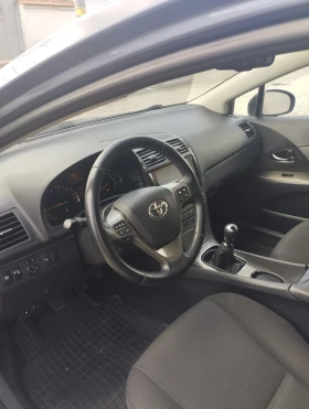 Обява за продажба на Toyota Avensis 1.8  ~12 100 лв. - изображение 8