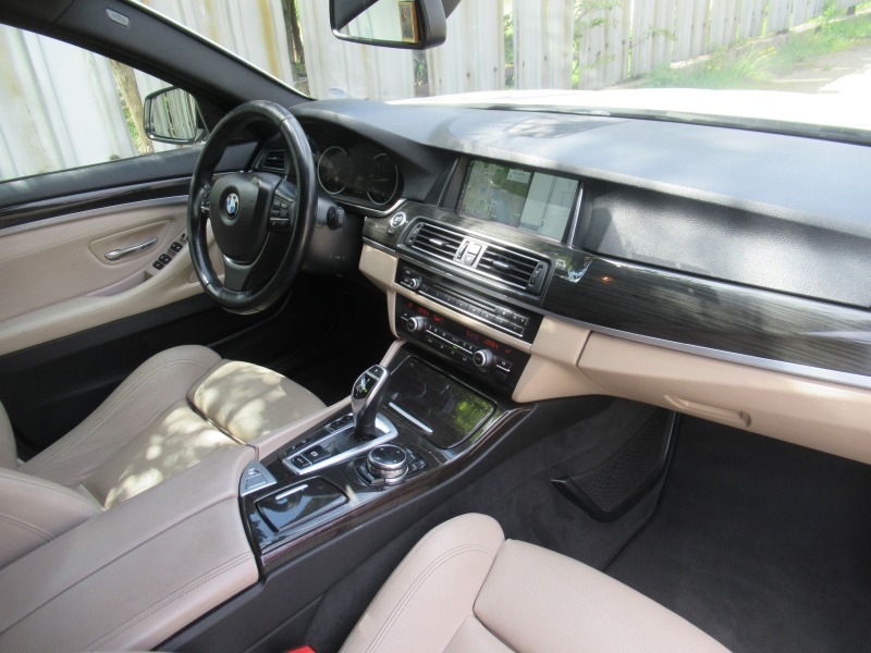BMW 530 d X-Drive M5 Paket*TV*ВАКУУМ*LED*, снимка 10 - Автомобили и джипове - 40484907