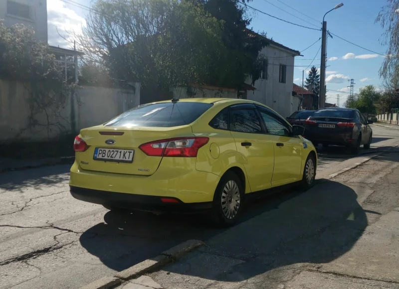 Ford Focus, снимка 3 - Автомобили и джипове - 47396522