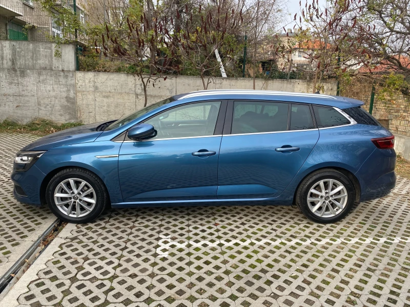 Renault Megane Grandtour INT, снимка 4 - Автомобили и джипове - 48536397