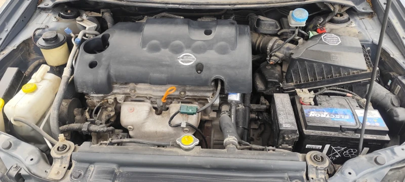 Nissan Primera, снимка 11 - Автомобили и джипове - 52481616