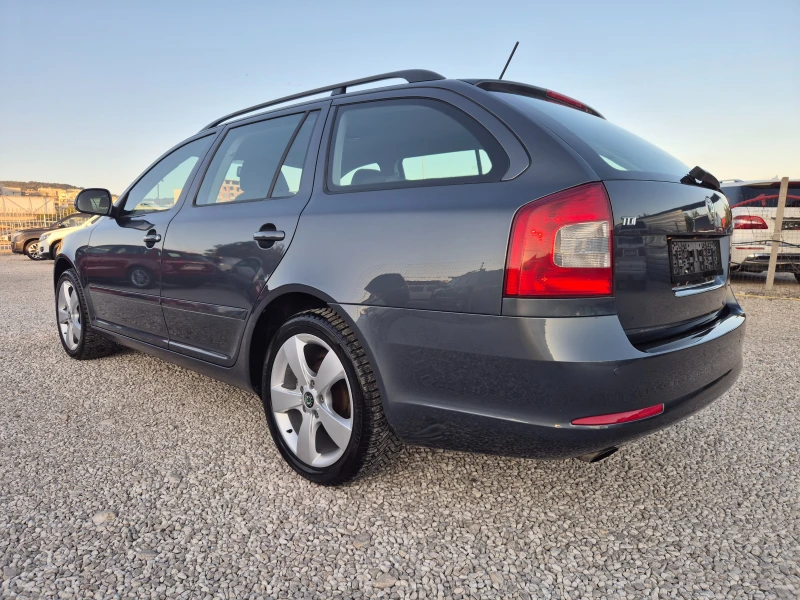 Skoda Octavia 1.6TDI Avtomat, снимка 4 - Автомобили и джипове - 51739787