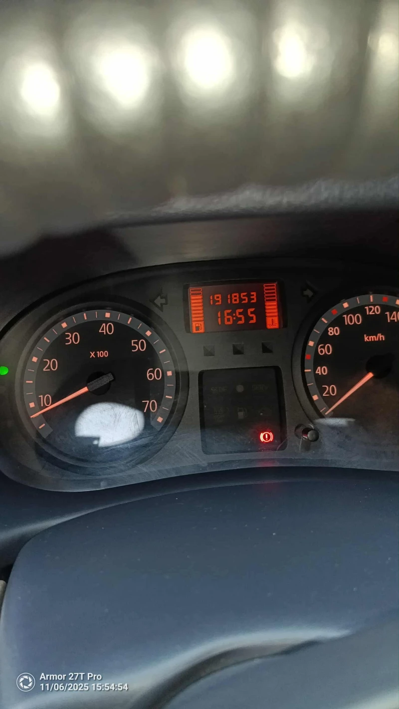 Renault Clio 1.2, снимка 2 - Автомобили и джипове - 52370210