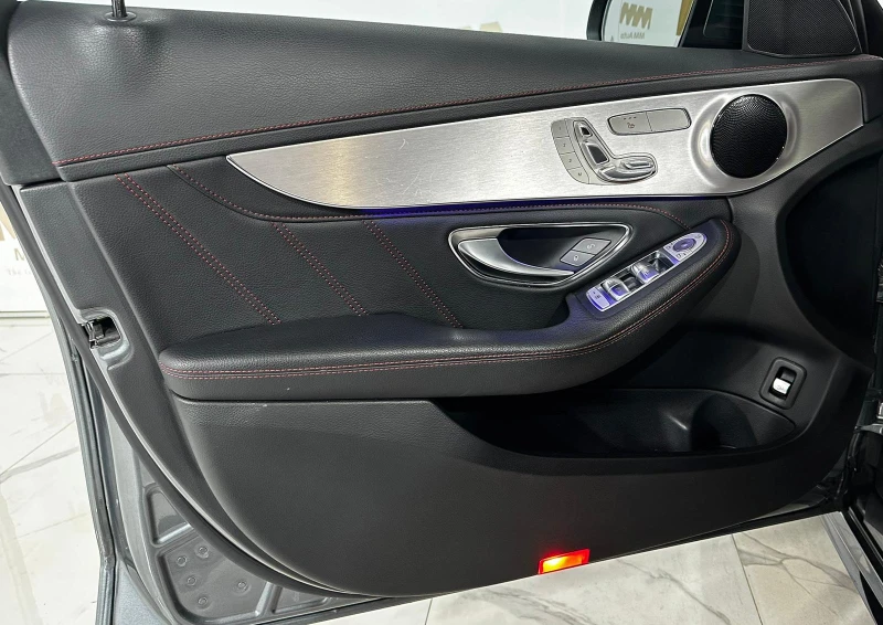 Mercedes-Benz C 43 AMG 4Matic* Pano* Camera* Memory, снимка 9 - Автомобили и джипове - 52410802