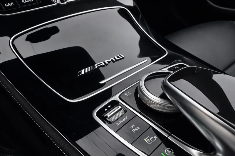 Mercedes-Benz E 350 AMG::360::DISTRONIK PLUS::PANORAMA::HEAD UP::, снимка 11 - Автомобили и джипове - 53206429