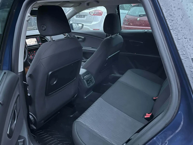 Seat Leon 4x4 1.6тди 105к.с, снимка 11 - Автомобили и джипове - 53598027