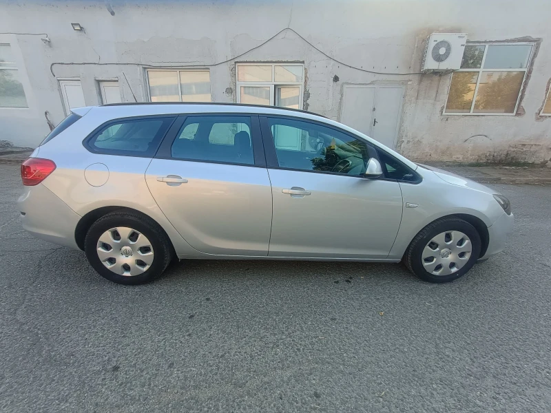 Opel Astra 1.6 16v 116hp, снимка 14 - Автомобили и джипове - 53505400