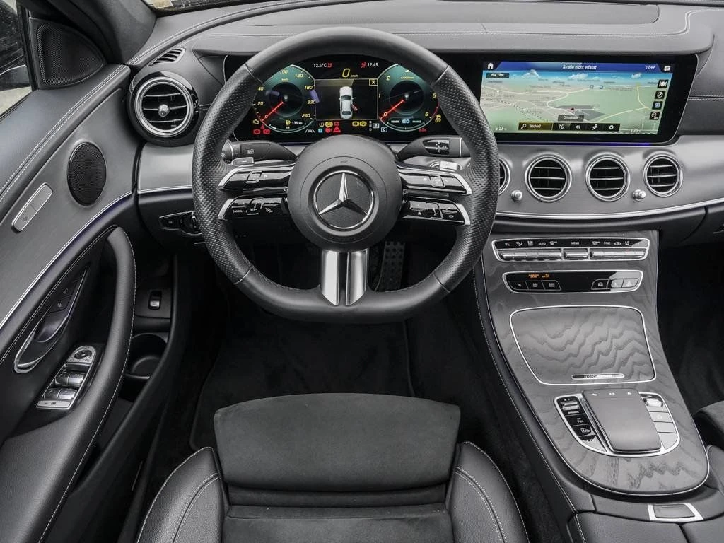 Mercedes-Benz E 300 d 4Matic = AMG Line Premium= Гаранция - изображение 6