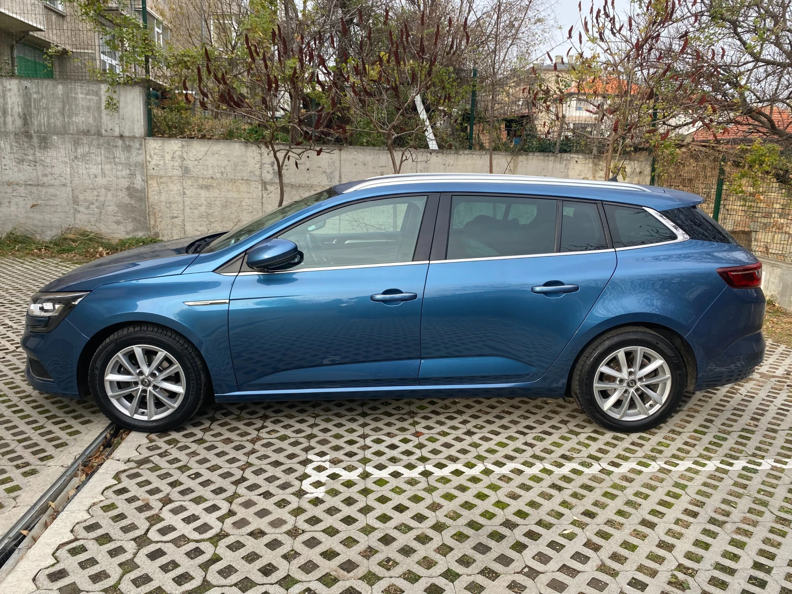 Renault Megane Grandtour INT - изображение 4